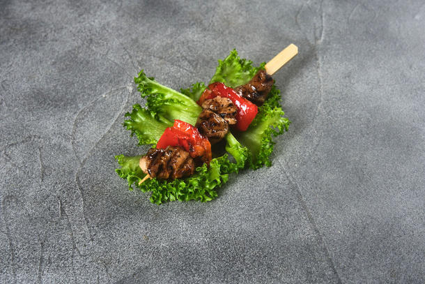 Шашлычок из свинины Шашлычок из свинины