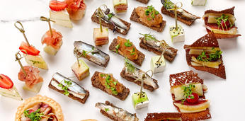 Доставка блюд и напитков на 6 персон